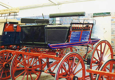 Kinross Perth Cart in the Bristow livery at the Bristow Sale, 1990