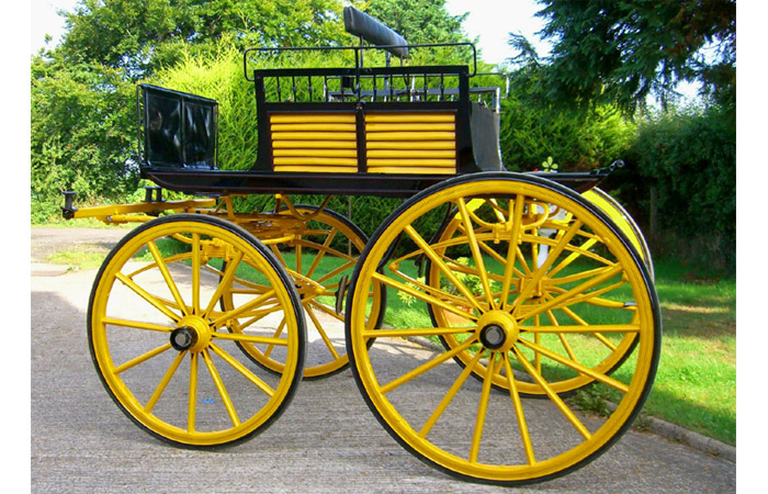 Photograph Copyright © 2005 of Eugene Larkin, Carriage Restorer